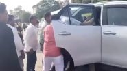 BJP Workers Thrash Power Department Constable After Accusing Him of Demanding Bribe in Chandauli, Akhilesh Yadav Criticises UP Government (Watch Video)