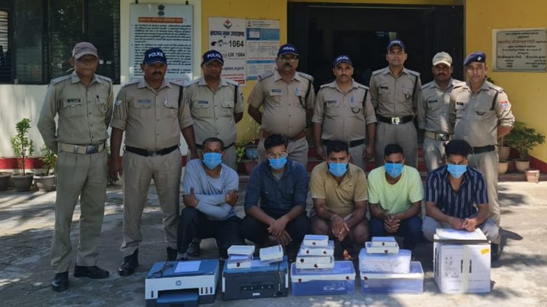 Fake Note Printing Gang Busted in Haridwar, Six Arrested for Making Counterfeit Currency Notes With 'Training' From YouTube Videos