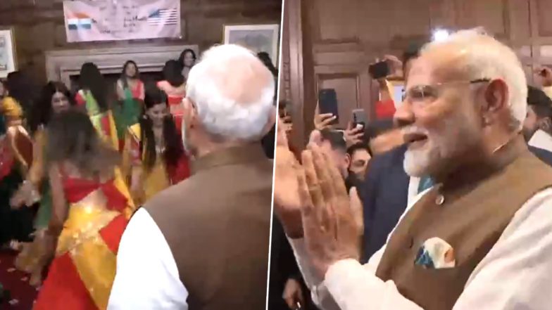 PM Modi in US: Prime Minister Narendra Modi Witnesses ‘Garba’ Performed by Members of Indian Diaspora in Delaware’s Hotel duPont (Watch Video)