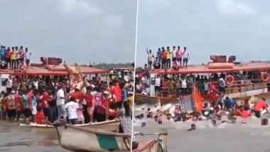 Tragedy Averted During Ganpati Idol Immersion in Mumbai: Boat Capsizes During Andheri Cha Raja Immersion at Versova Beach; Dozens Rescued (Watch Video)