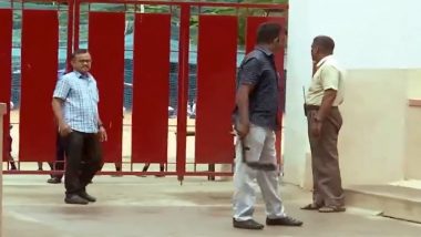 Madurai School Bomb Threat: 3 Schools in Tamil Nadu Receive Threatening E-Mails, Police and Bomb Disposal Squads at Spot (Watch Video)