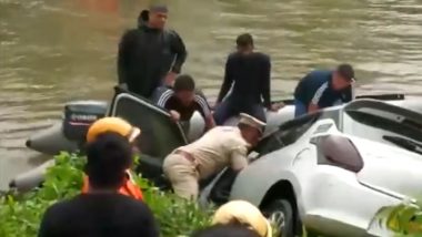 Goa: Man Feared Drowned As Car Plunges Into River During Chase in St Estevan Village, Indian Navy and Fire Brigade Carry Out Rescue Operations (Watch Videos)