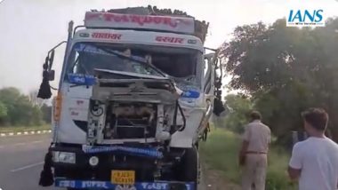 Haryana Road Accident: 8 People Killed, 10 Others Injured After Truck Hits Stationary Vehicle Carrying Devotees on Hisar National Highway in Jind (Watch Video)