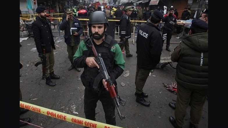 Pakistan Blast: 1 Policeman Killed, 4 Injured in ‘Remote-Controlled Bomb Explosion’ Targeted at Foreign Diplomats
