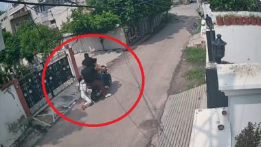 Jalandhar Shocker: Woman Dragged for Around 200 Metres by Motorcycle-Borne Men in Mobile Snatching Incident; CCTV Footage Goes Viral