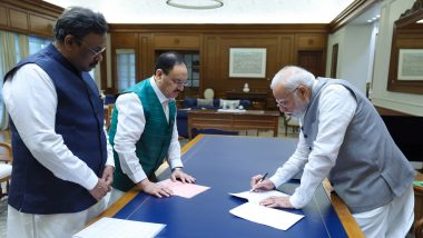 PM Narendra Modi Renews His Membership As BJP’s First Active Member (See Pics)