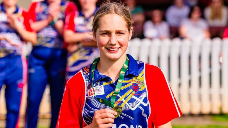 13-Year-Old Mia Barwick Called Up by Hobart Hurricanes for T20 Spring Challenge 2024 