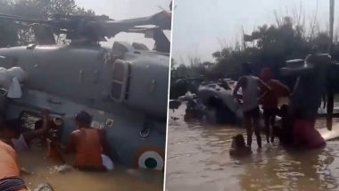 IAF Helicopter Emergency Landing: Indian Air Force Helicopter Makes Emergency Landing in Bihar's Muzaffarpur, All Personnel Safe (Watch Videos)