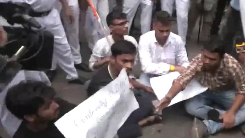 West Bengal: TMCP Students Protest Against Governor at University of Calcutta for 'Unconstitutional' Ceremony (Watch Video)