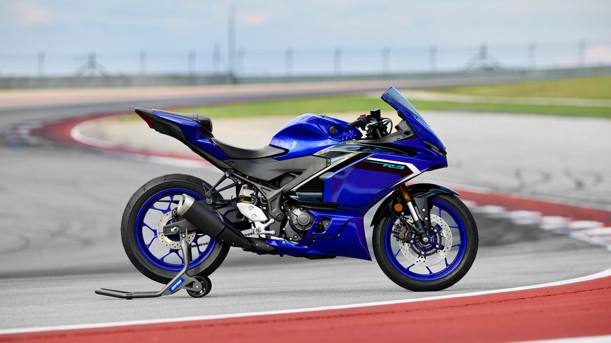 2025 Yamaha YZF R3