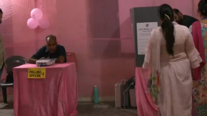 Pink Polling Stations Launched To Boost Women’s Turnout in Final Phase of Jammu and Kashmir Polls