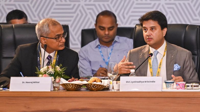 India Mobile Congress 2024: Union Minister Jyotiraditya Scindia Unveils Govt-Industry Plan To Boost India’s Technology and Infrastructure, Says ‘Govt-Industry Partnership at Its Best!’