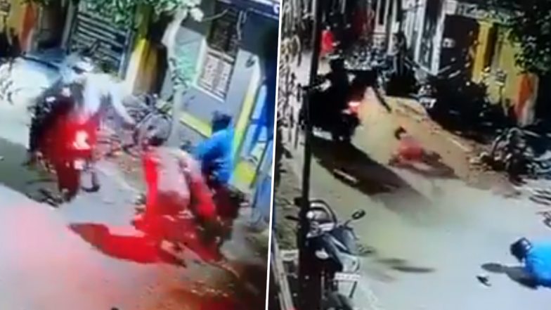 Chain-Snatching Caught on Camera: Bike-Borne Men Drag Woman on Street While Snatching Her Chain in Tamil Nadu's Madurai, Horrifying Video Surfaces