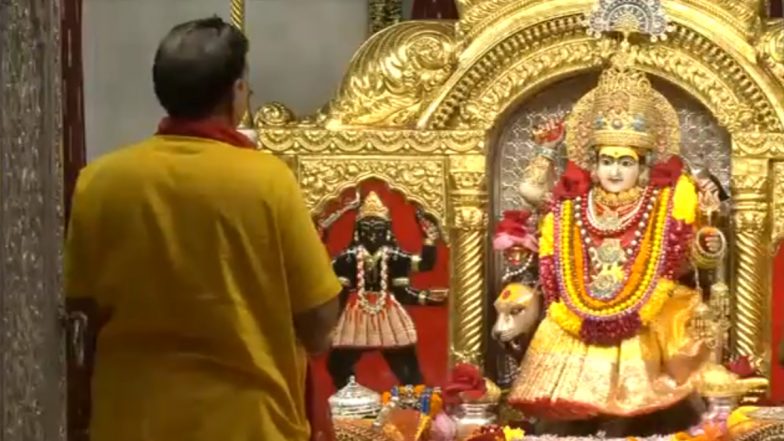 Aarti Performed at Jhandewalan Devi Temple in Delhi on 8th Day of Shardiya Navratri