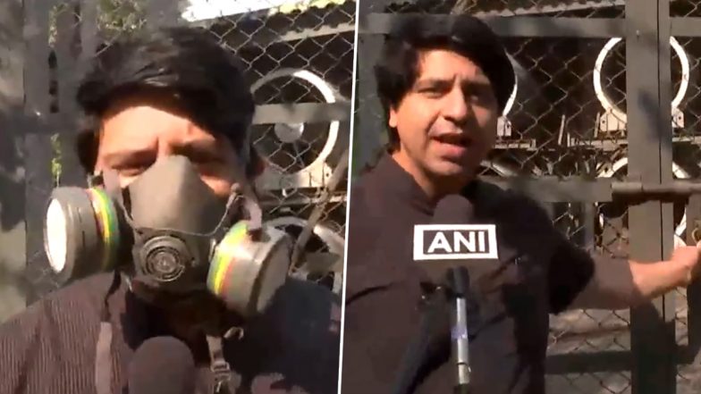 Delhi: Shehzad Poonawalla Reaches ‘Smog Tower’ To Protest Against Air Pollution 