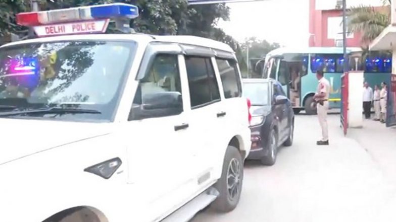 Sonam Wangchuk, Ladakh Activist, Released From Bawana Police Station by Delhi Police (Watch Video)