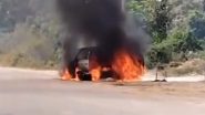 Uttar Pradesh Car Fire: Vehicle Goes Up in Flame After CNG Refuelling in Fatehpur, Police React After Video Surfaces