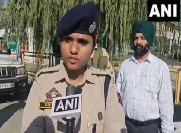 India News | Security Arrangements in Place, Everything Going Smoothly: SSP Sopore as Polling Underway for Third Phase of Polls in J&K
