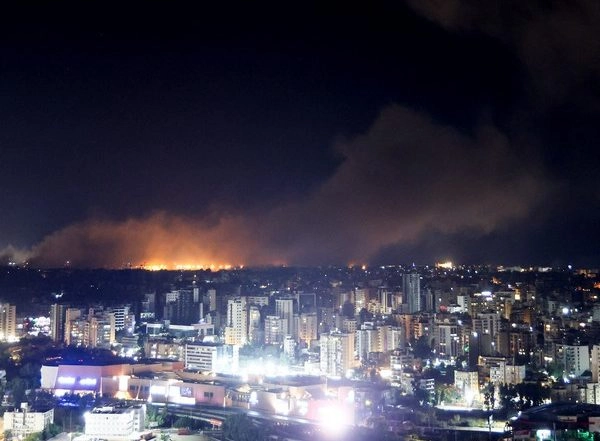 World News | Israel Strikes into Hezbollah Hideouts in Lebanon, Asks Civilians to Evacuate