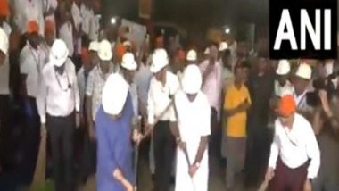 India News | West Bengal: Union Minister Ashwini Vaishnaw Attends 'Swacchata Abhiyan' in Kolkata