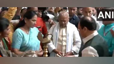 India News | Union Ministers Jitan Ram Manjhi, JP Nadda and Shobha Karandlaje Pay Floral Tributes to Mahatma Gandhi at Khadi Bhandar