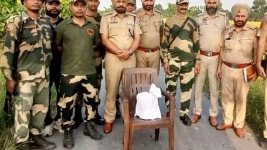 India News | Punjab: BSF Thwarts Smuggling Attempt; Seizes 3 Packets of Heroin
