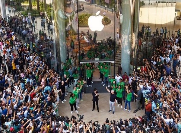 Business News | Apple to Open Four More Exclusive Retail Stores in India