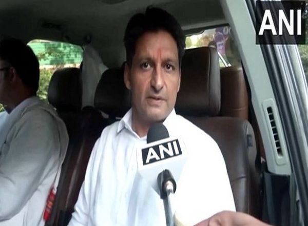 India News | Deepender Hooda Agrees with Kumari Selja, Supports Congress' Process for CM Candidate Selection