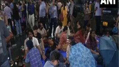 India News | Junior Doctors Issue 24-hour Ultimatum over Kolkata Doctor's Murder, Threaten Hunger Strike