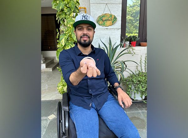 Sports News | Paralympic Medallist Pranav Soorma Casts Vote in Haryana Assembly Polls