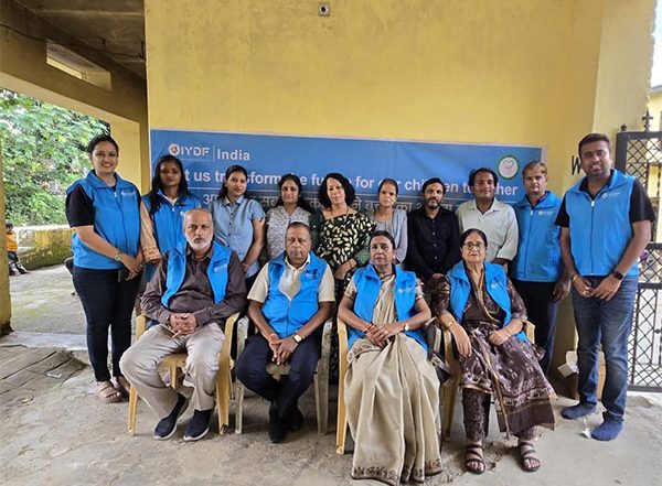 Business News | IYDF and Dr Saurabh's Dental Clinic Provide Humanitarian Aid and Health Education to Orphans
