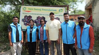 Business News | IYDF and Plant N Pots Provide Education and Food Aid to Slum Children in Delhi