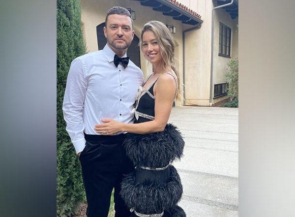 Entertainment News | Justin Timberlake Gives Shoutout to Wife Jessica Biel on 12th Wedding Anniversary at Montreal Concert