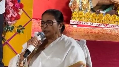 India News | Bengal CM Mamata Banerjee Visits Navanir Home on Durga Puja