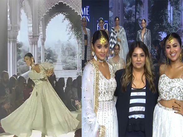 FDCI Lakme Fashion Week 2024: Shriya Saran Stuns With Kathak Performance in Ivory-Gold Anarkali on the Ramp (Watch Video)