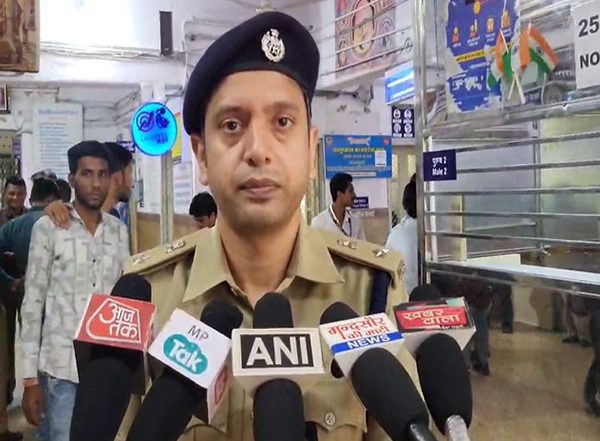Madhya Pradesh Drug Seizure Case: Accused Shoots Self in Leg to Avoid Police Grilling, Taken into Custody in Mandsaur (Watch Video)