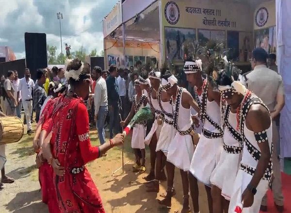 India News | Chhattisgarh: Saras Mela Kick Starts in Bastar, to Run Till Oct 20