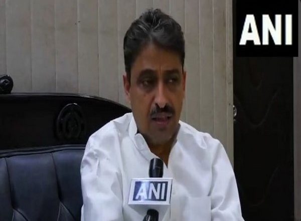 India News | Baba Siddique's Murder 100 Per Cent Failure of Govt, Law and Order: Congress MP Imran Masood