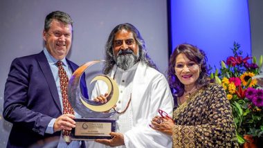 Business News | Mohanji Honored with Humanitarian Award at 2024 Conscious Companies Awards in Johannesburg, South Africa