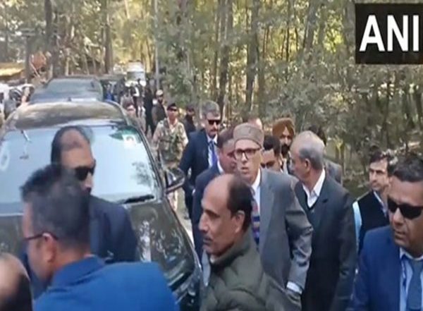 India News | J&K CM Omar Abdullah Visits Family of Terror Attack Victim, Deputy CM Pledges Strong Action Against Terrorism