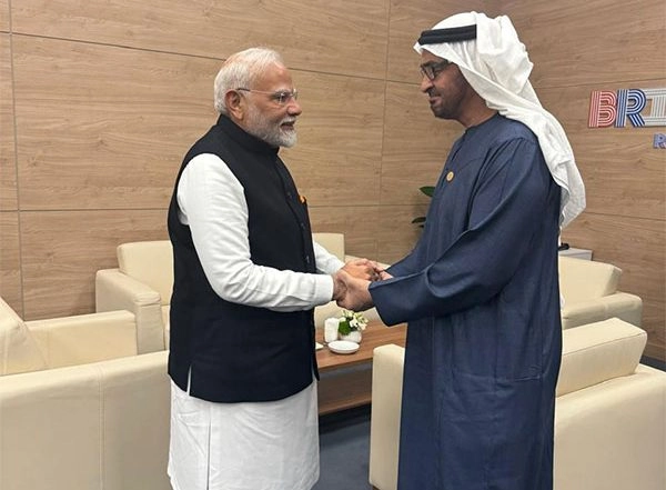 World News | PM Modi Meets UAE President on BRICS Summit Sidelines