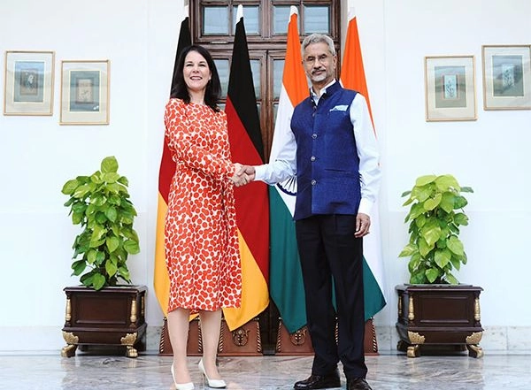 World News | EAM Jaishankar Meets German Counterpart Post IGC Meeting
