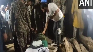 India News | Mortal Remains of Rifleman Jeevan Singh, Killed in Baramulla Terror Attack, Brought to His Home in Haryana