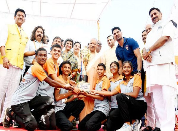 Sports News | UP CM Yogi Adityanath Attends Prize Distribution Ceremony of 25th Sub Junior National Rowing Championship