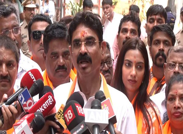 India News | Will Definitely Unite Uddhav, Raj if I Get a Chance: MNS Leader Bala Nandgaonkar