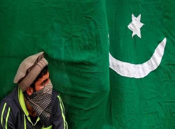 World News | Pak: Surge in Secondhand Clothing Costs Leave Families in Cold