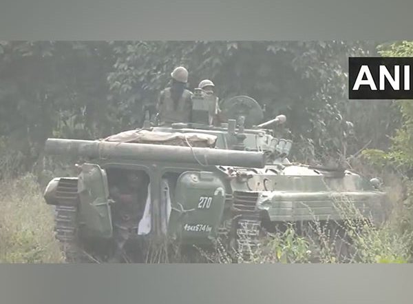 India News | J-K: One Terrorist Gunned Down, Two on Run After Attack on Army Convoy Near Assan Mandir in Battal