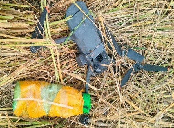 India News | Punjab: BSF Recover Narco-Drone and Heroin in Amritsar