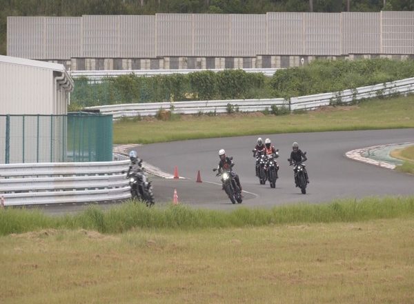 World News | Yamaha Revolutionizes Riding with New Y-AMT Transmission System
