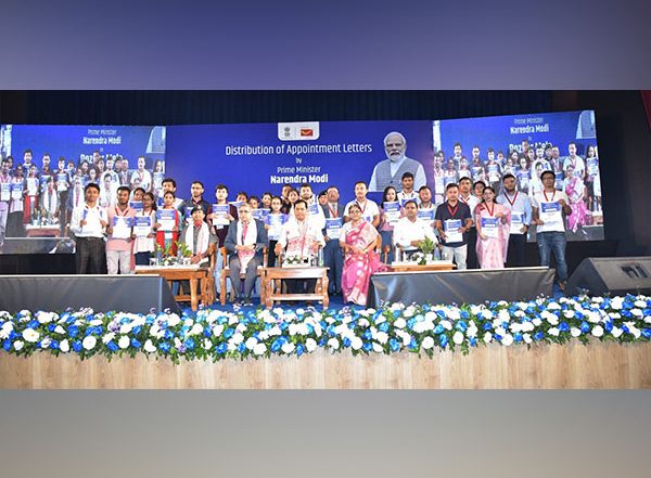 India News | Guwahati: Union Minister Sarbananda Sonowal Joins PM Modi at 'Rozgar Mela', 144 Candidates Receive Appointment Letters